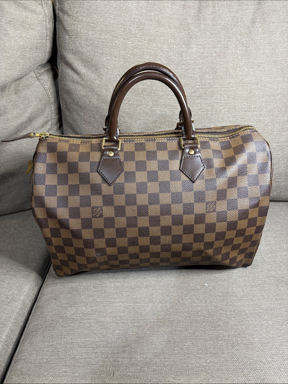 Louis Vuitton Damier Ebene Speedy 35 Authentic - Picture 4 of 16